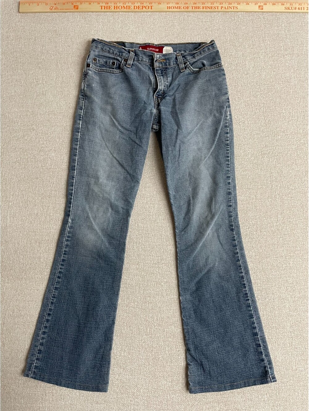 Vintage Levis 518 Superlow Bootcut Jeans Womens Size 5 Medium Wash Made in USA